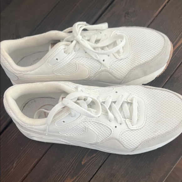 Nike Shoes - Nike White Mesh & Suede Low-Top Sneakers